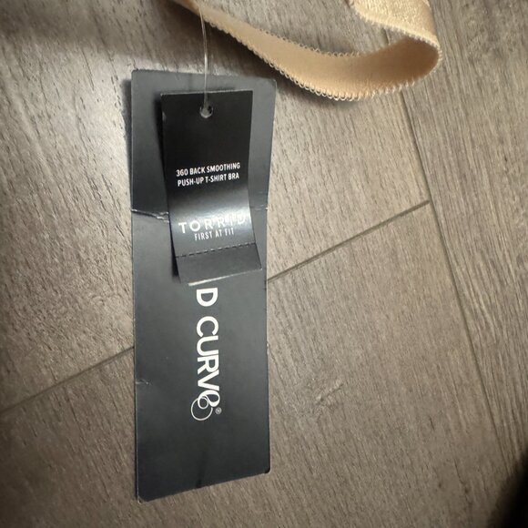 Torrid Curve 360° Back Smoothing Push-Up T-Shirt Bra | 44B | NWT - Picture 4 of 7